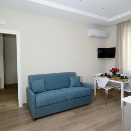Salotto Vomero 7 *