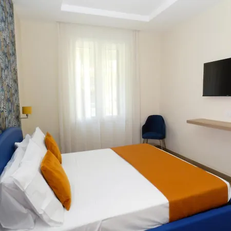 Salotto Vomero 7 شقة نابولي